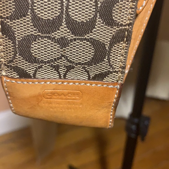 Signature coach Backpack with cell phone case - Picture 3 of 13